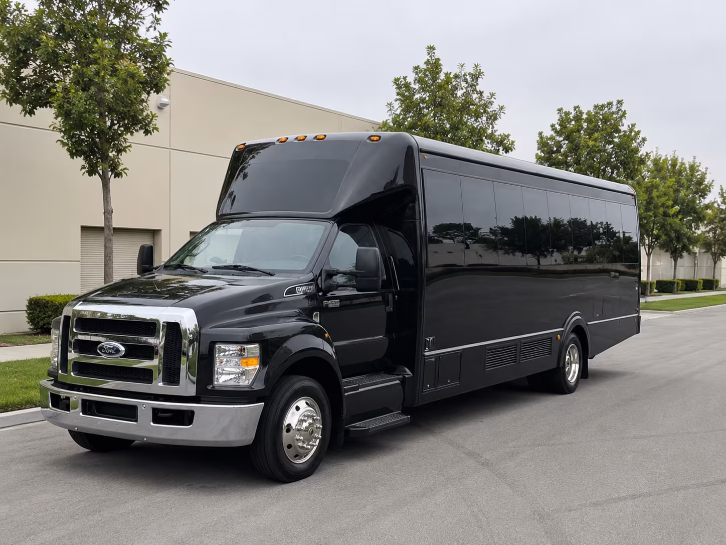 30 Passenger Party Bus Exterior