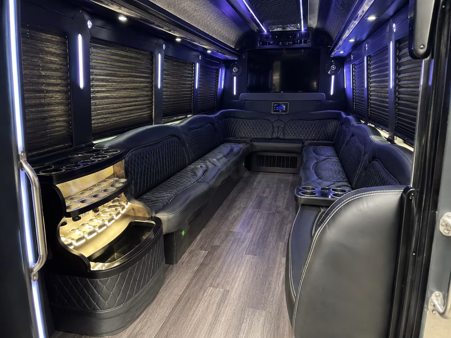 Houston Birthday, Sweet 16, & Quinceañera Party Bus Rentals