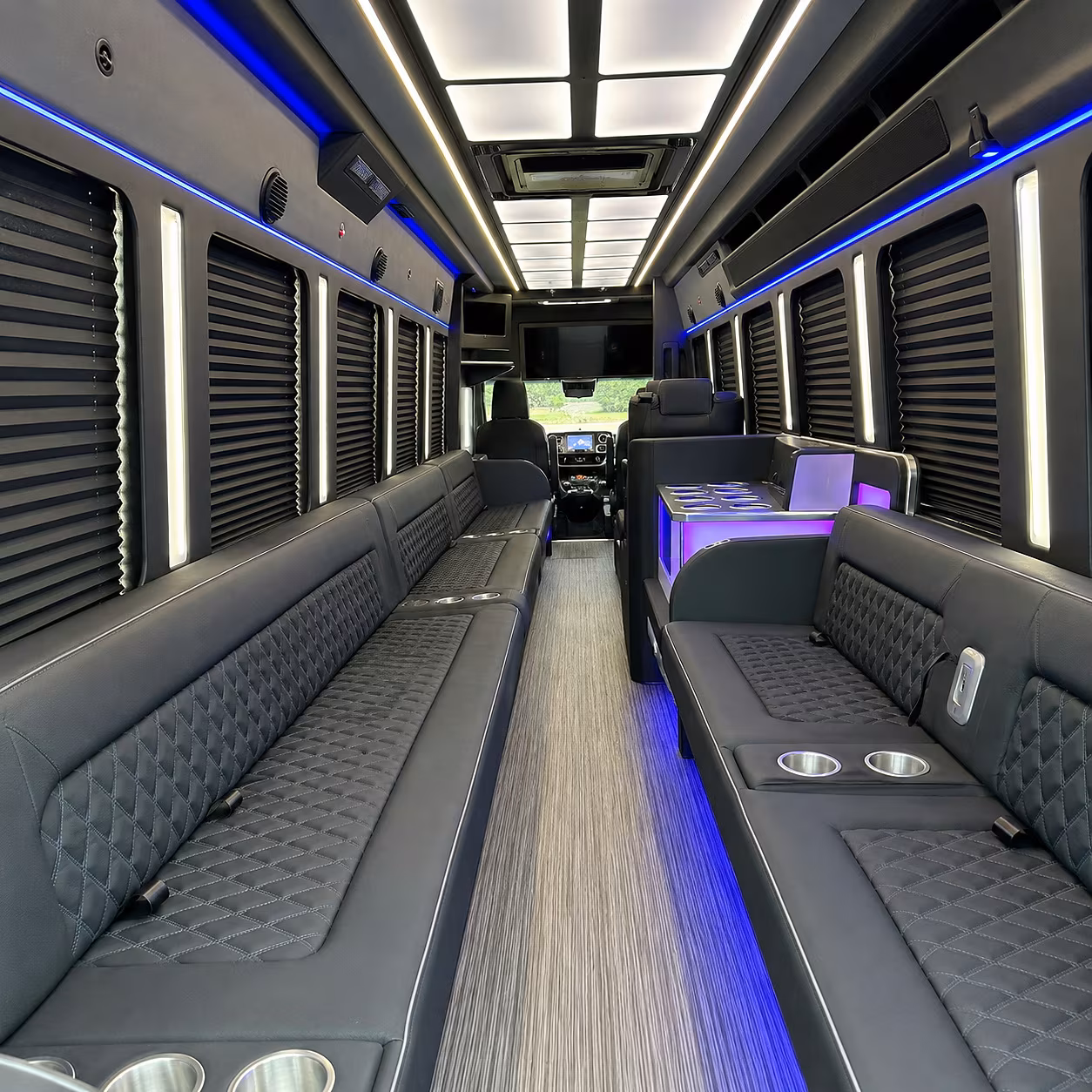 Houston Winery Tour & Pub Crawl Transportation