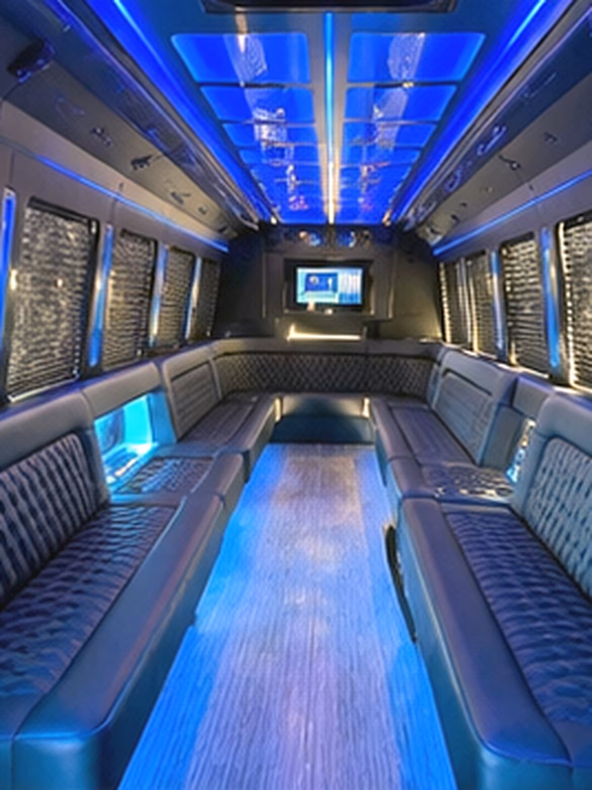 Pearland Birthday, Sweet 16, & Quinceañera Transportation group transportation