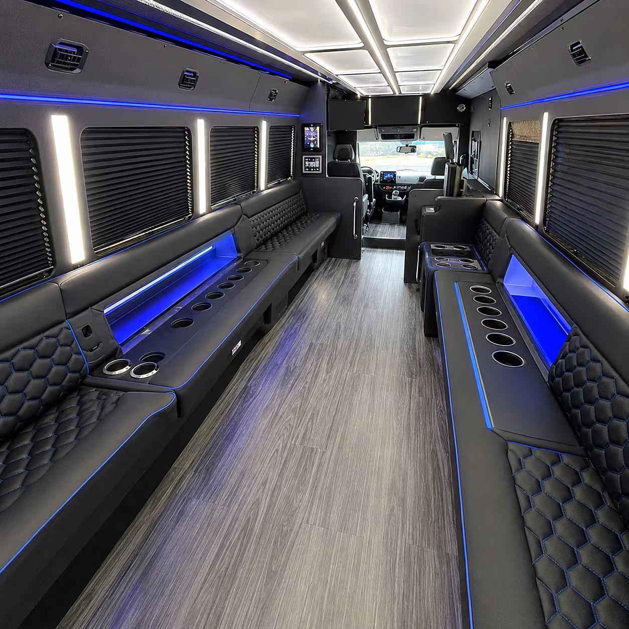 Pearland Birthday, Sweet 16, & Quinceañera Transportation onboard seating